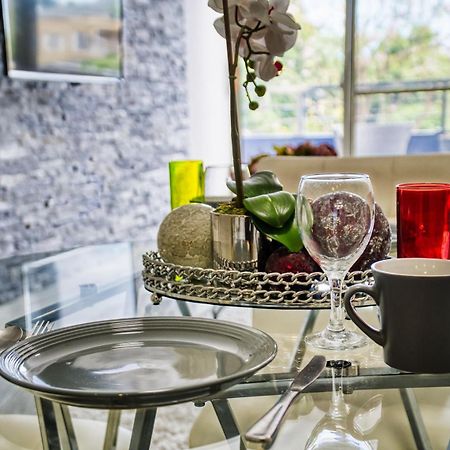 20South Lux Apartments 1Br 킹스톤 외부 사진